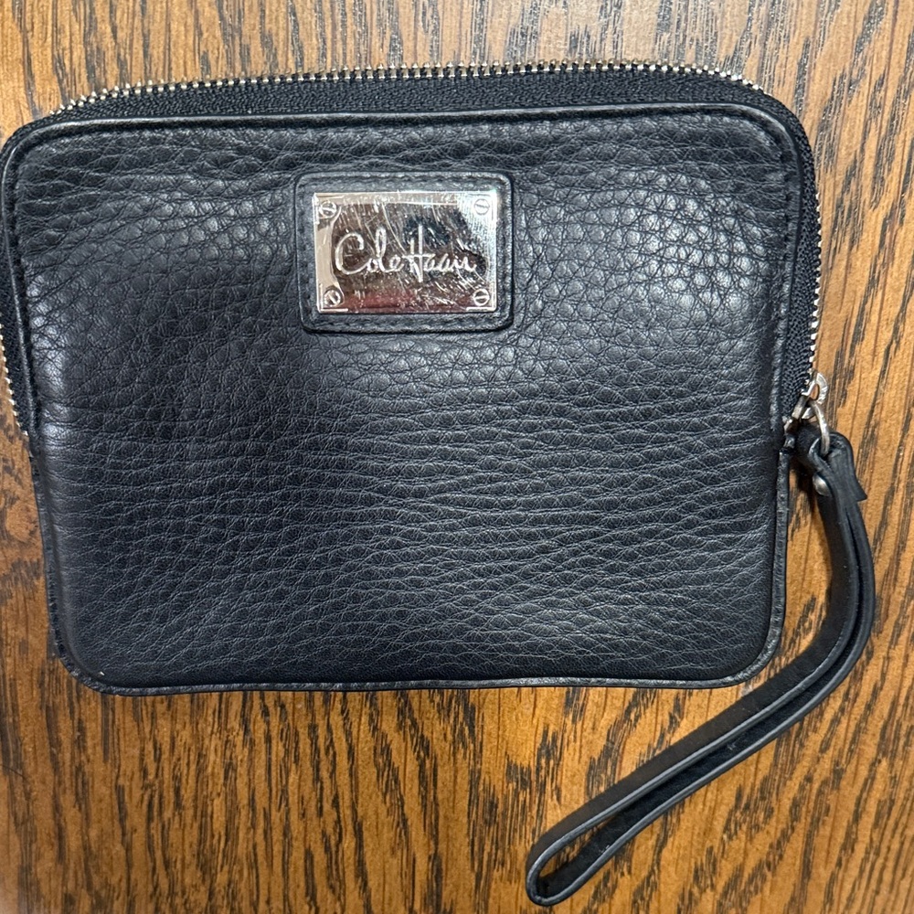 Cole Haan Wristlet Purse Black Pebbled Leather